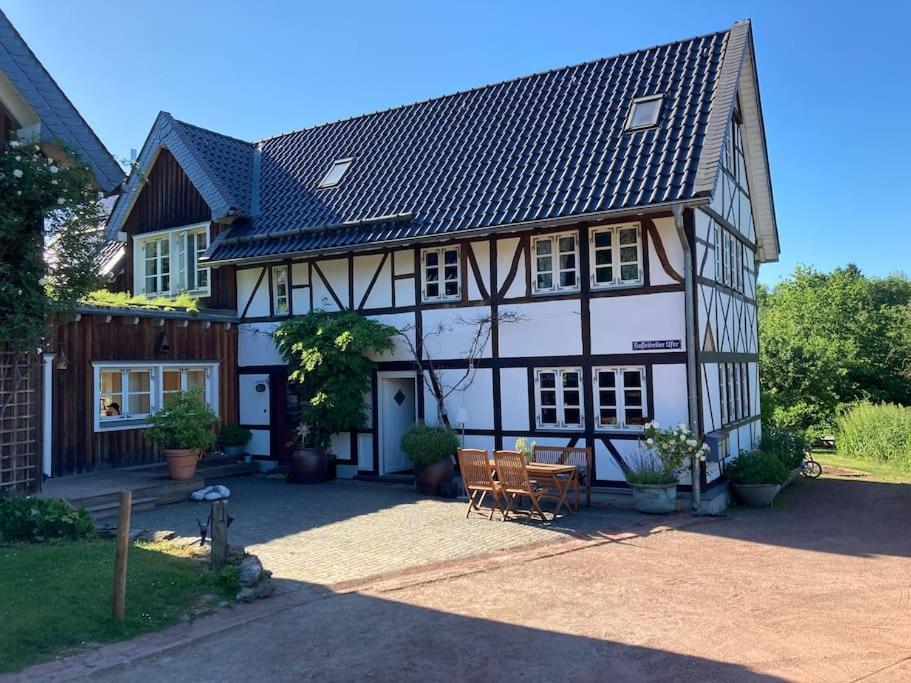 Fachwerkhaus Am Waldesrand Villa Solingen Exterior photo